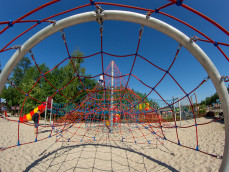 Linowy plac zabaw 'Pajęczyna'