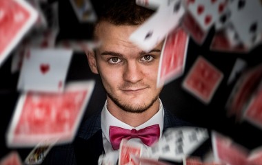 Iluzjonista Maciej Pęda