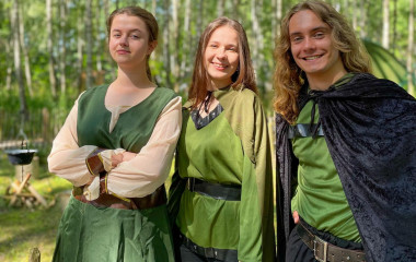 Łowcy Smoków na Farmie Iluzji